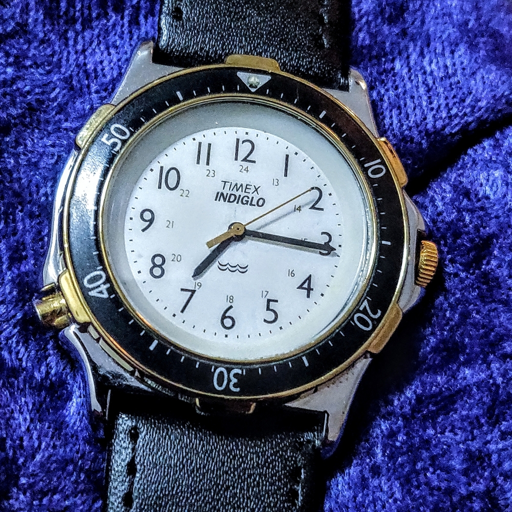 Timex vintage indigo classic men's watch rotating bezel